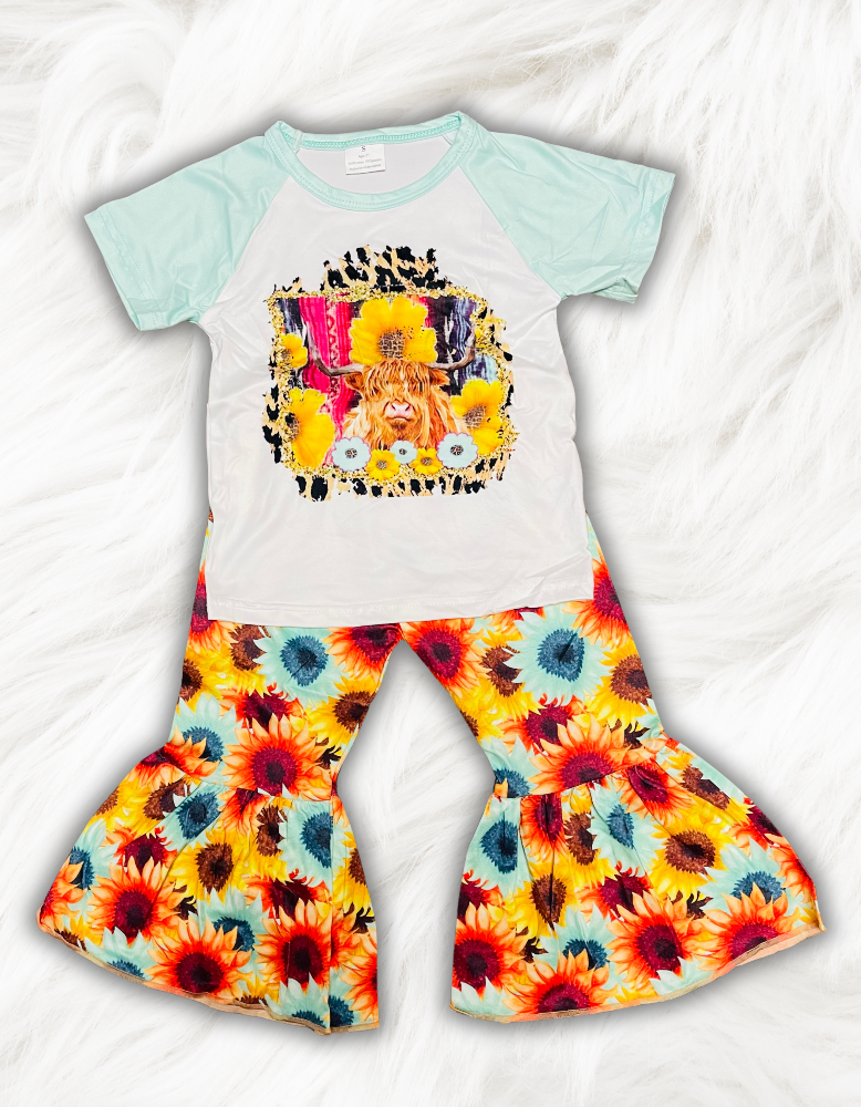 Highland Sunflower Bell Set