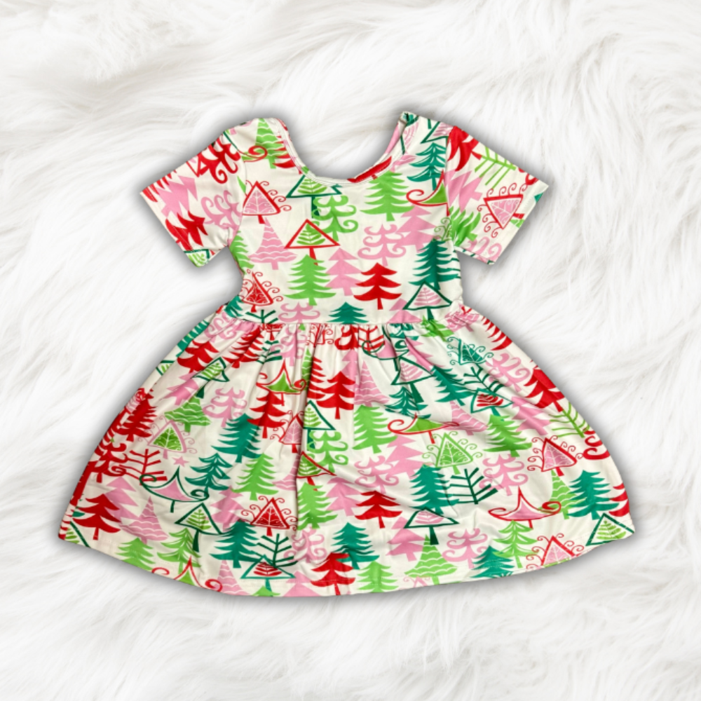 Christmas Tree Twirl