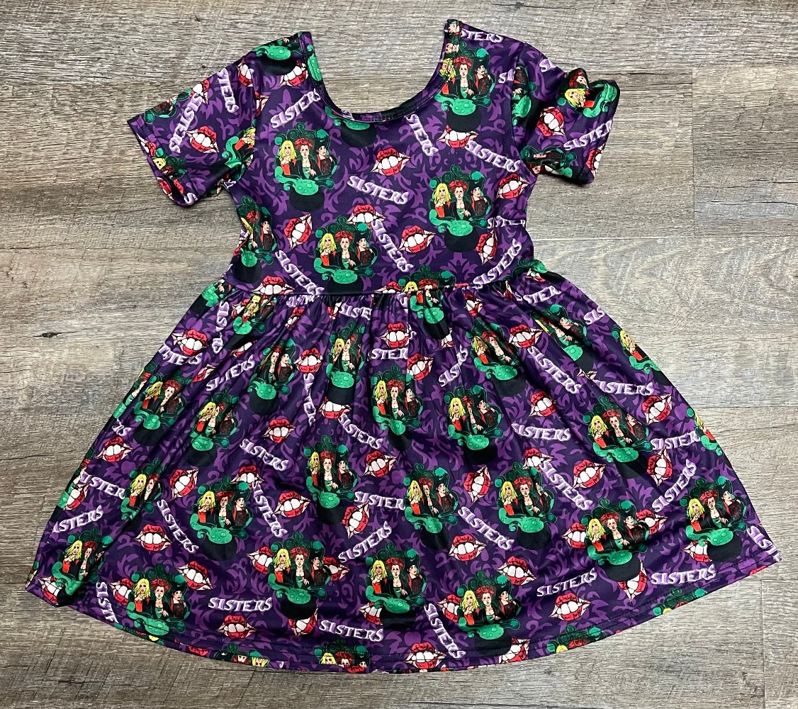 Halloween Sisters Twirl