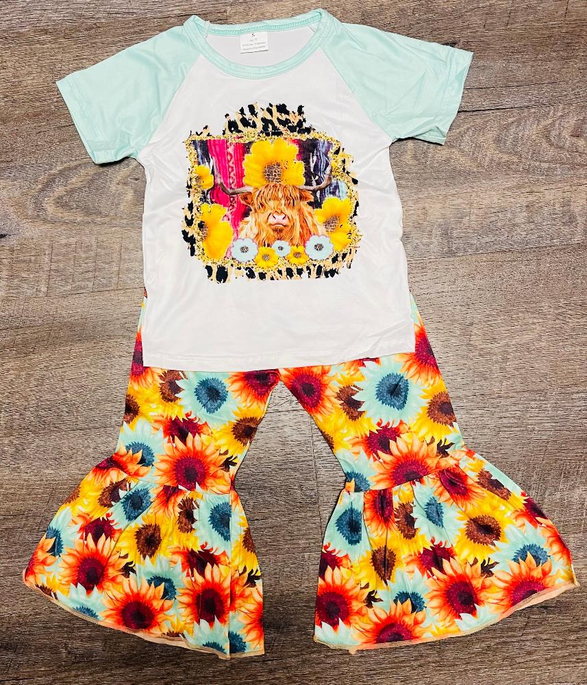 Highland Sunflower Bell Set